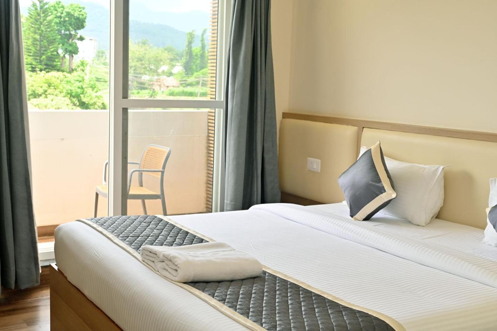 Hometown Sharu'S Inn A Luxury Hotel Chikmagalūr Exterior foto