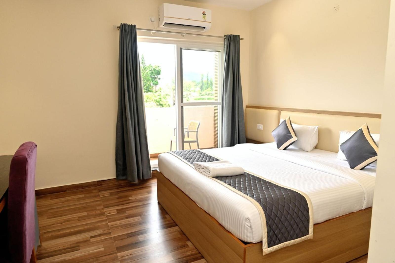 Hometown Sharu'S Inn A Luxury Hotel Chikmagalūr Exterior foto